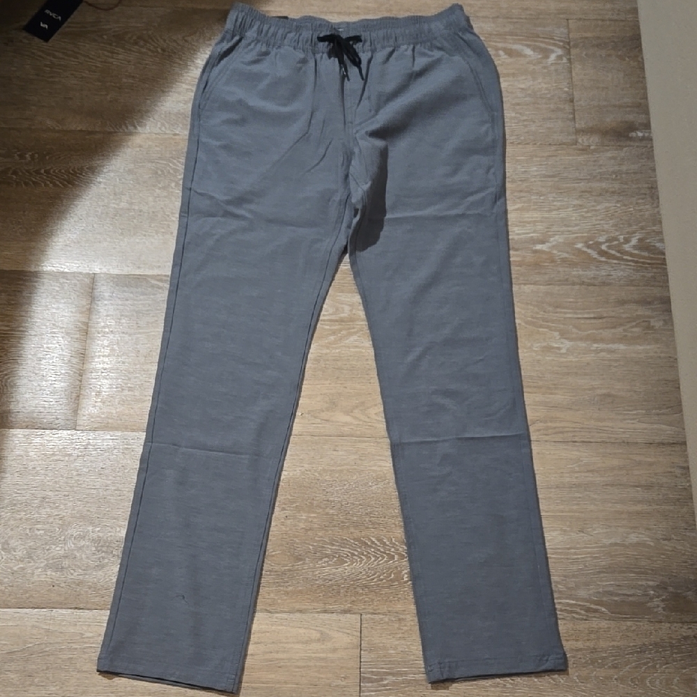 NWT Men's O'Neill "Venture E-Waist Hybrid Pant". Heather Grey. Size Small, L 32"